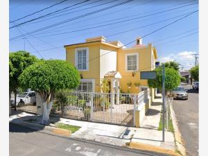 Casa en Plazas del Sol 2a Sección, Querétaro, Querétaro