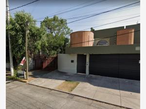 Casa en venta en Ciudad Satelite, Naucalpan de Juárez — foto 3 de 8
