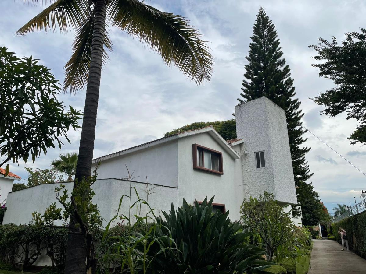Casa en venta en Los Viveros, Jiutepec — foto 1 de 43