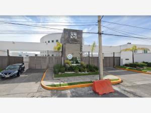 Casa en venta en Llano Grande (El Salitre), Metepec — foto 2 de 21