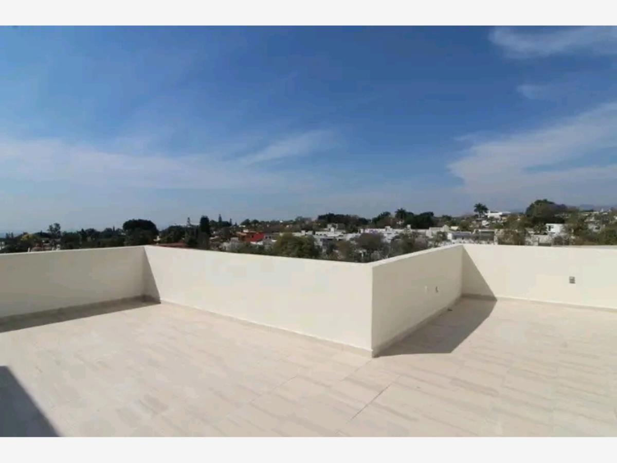 Casa en venta en Jardines de Delicias, Cuernavaca — foto 1 de 31