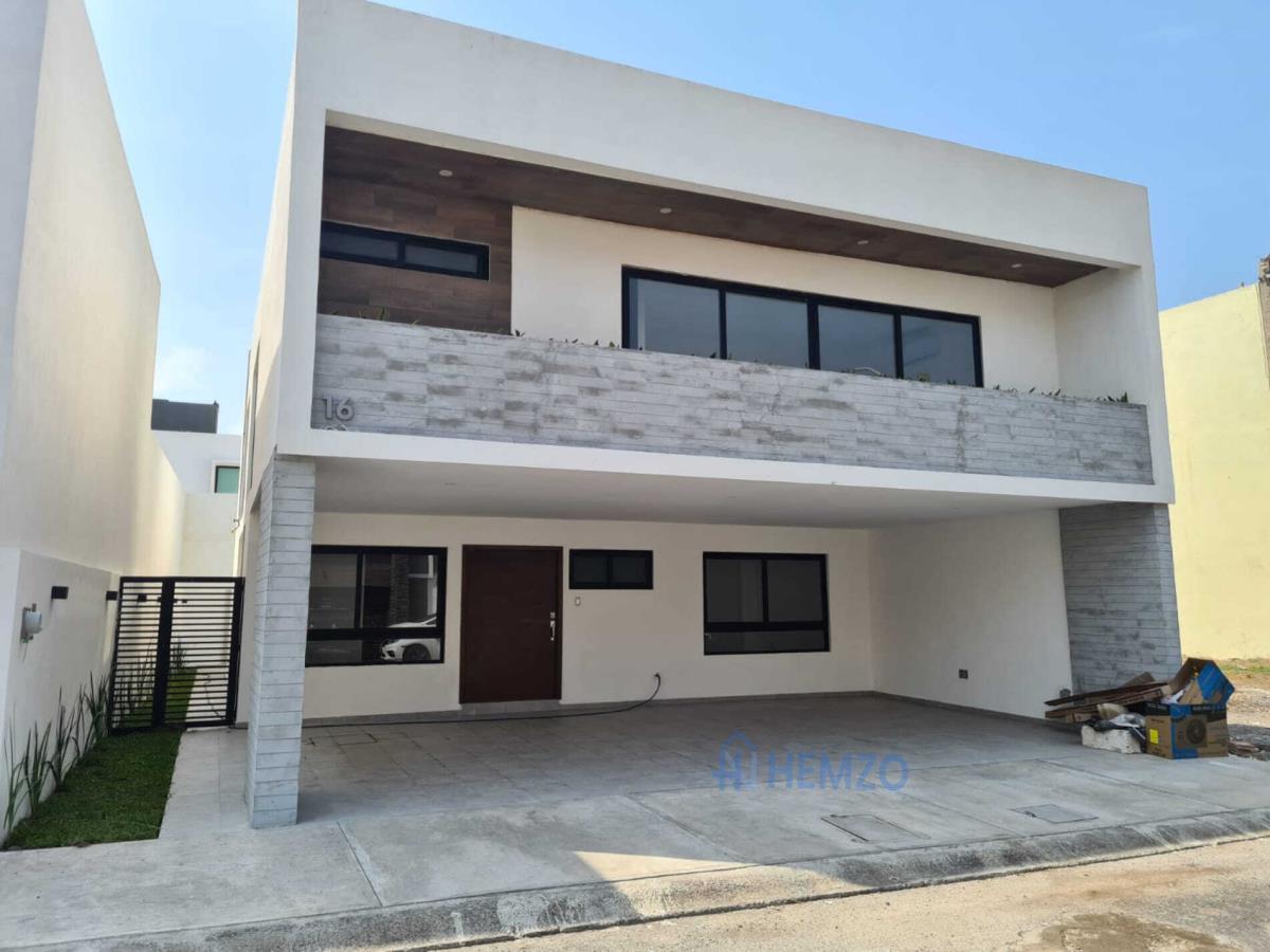 Casa en venta en Lomas del Sol, Alvarado — foto 1 de 4