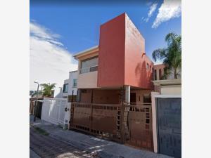 Casa en Milenio III, Querétaro, Querétaro