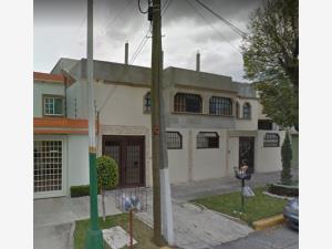 Casa en venta en Ciudad Satelite, Naucalpan de Juárez — foto 3 de 10