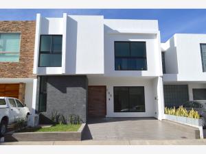 Casa en venta en Los Almendros, Zapopan — foto 2 de 24