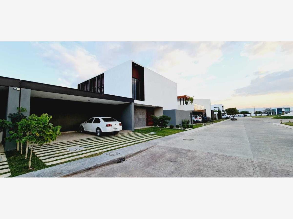 Casa en venta en Residencial Campestre, Tuxtla Gutiérrez — foto 1 de 17