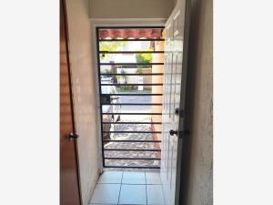 Casa en venta en Villas Coliman, Villa de Álvarez — foto 2 de 27