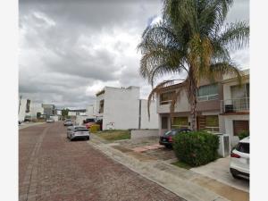 Casa en venta en Cumbres del Lago, Querétaro — foto 2 de 8