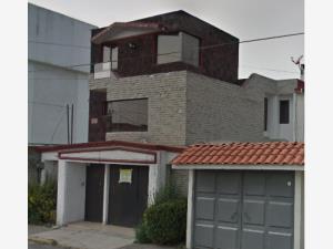 Casa en venta en La Providencia, Metepec — foto 2 de 8