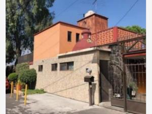 Casa en Club de Golf México, Tlalpan, Ciudad de México