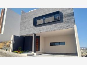 Casa en Milenio III, Querétaro, Querétaro