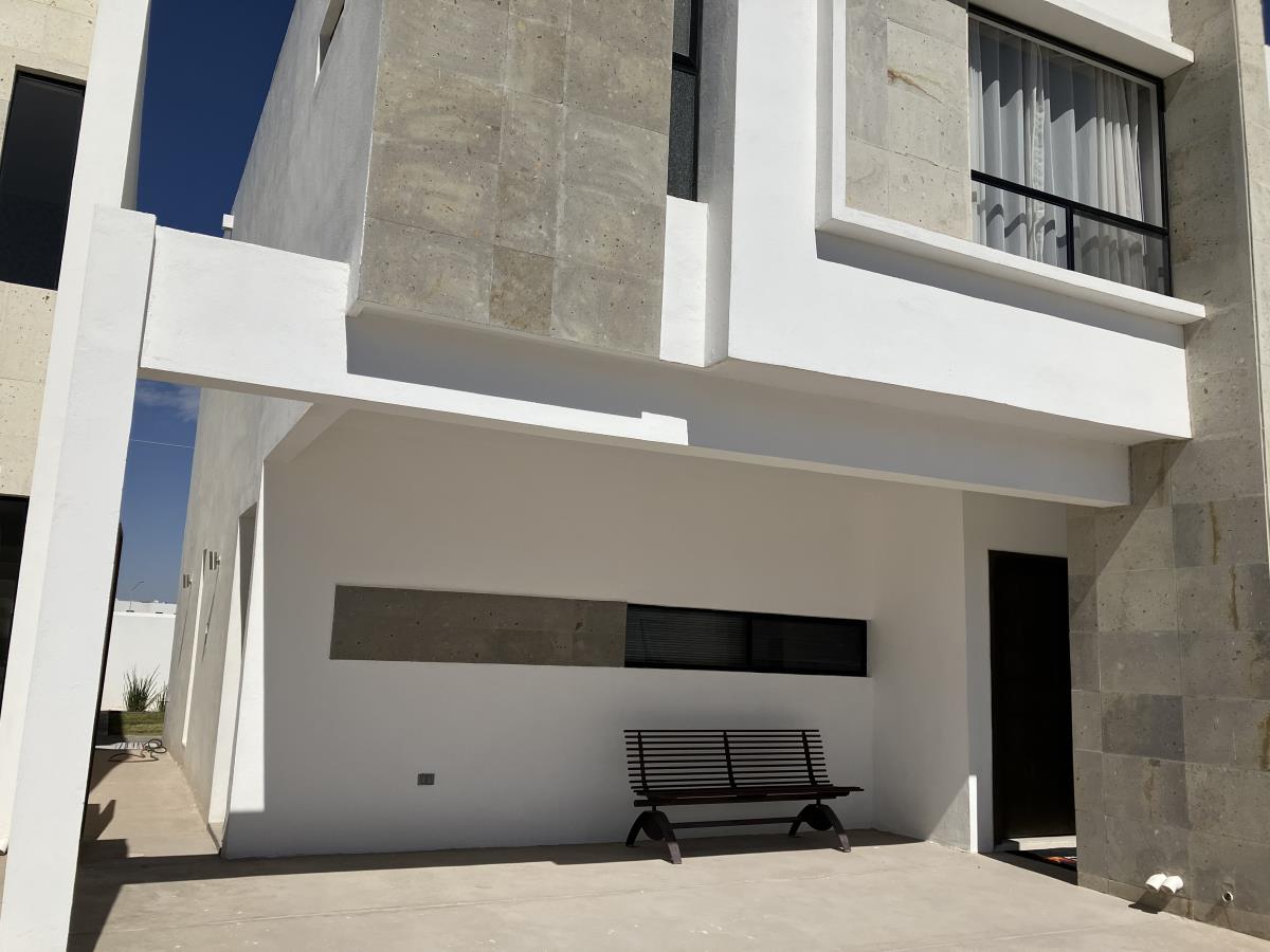 Casa en venta en Sant Angelo Residencial, Torreón — foto 1 de 72