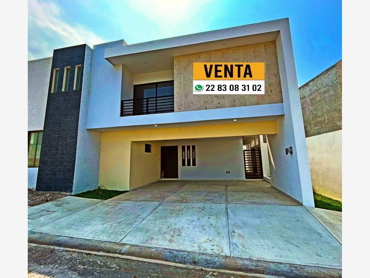Casa en venta en Lomas de la Rioja, Alvarado — foto 1 de 18