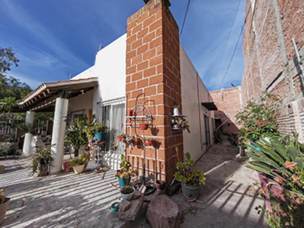 Casa en venta en Valle Escondido, Jesús María — foto 1 de 7