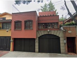 Casa en Del Carmen, Coyoacán, Ciudad de México