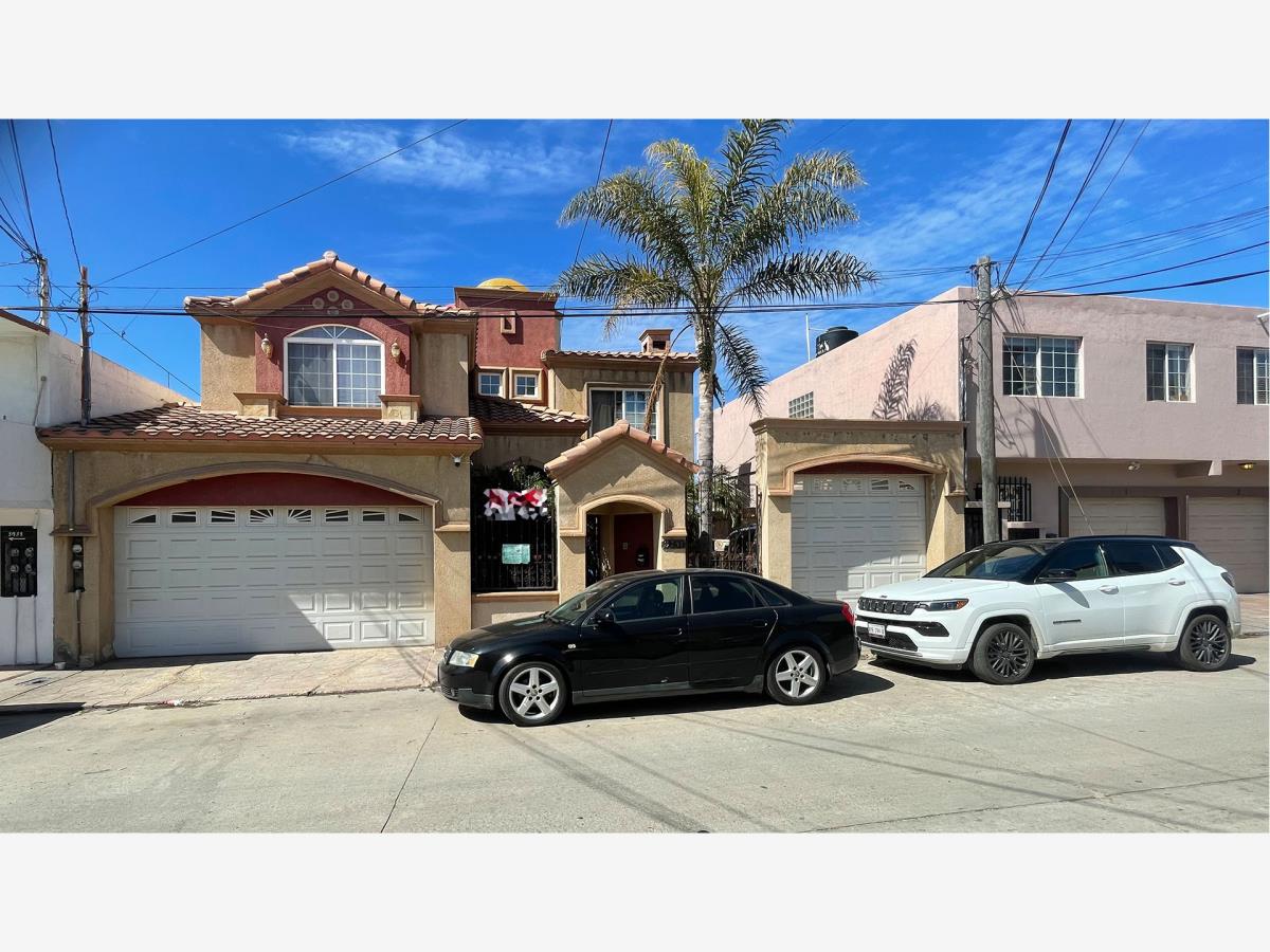 Casa en venta en Playas de Tijuana Sección Costa Azul, Tijuana — foto 1 de 12