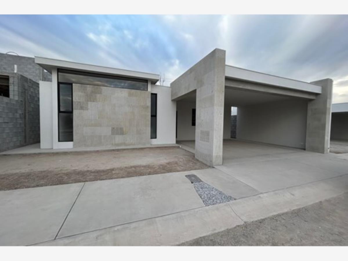 Casa en venta en Puerta del Sol, Saltillo — foto 1 de 13