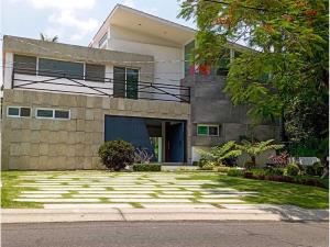 Casa en venta en Lomas de Cocoyoc, Atlatlahucan — foto 2 de 29