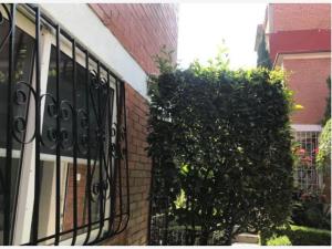 Casa en venta en Pedregal de Santo Domingo, Coyoacán — foto 3 de 17
