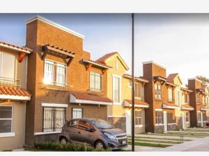 Casa en San Francisco Coacalco (Sección Hacienda), Coacalco de Berriozábal, México