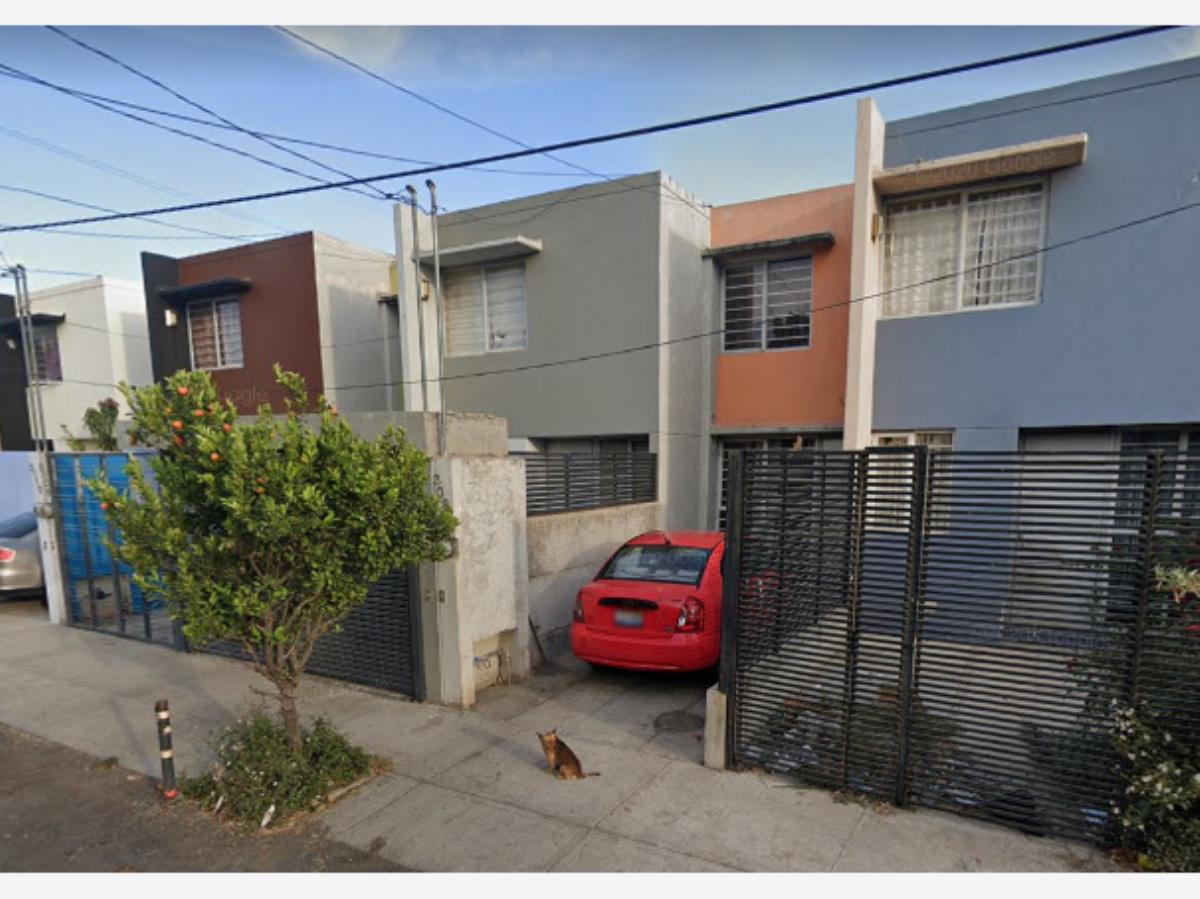 Casa en venta en Lomas de Zapopan, Zapopan — foto 1 de 9