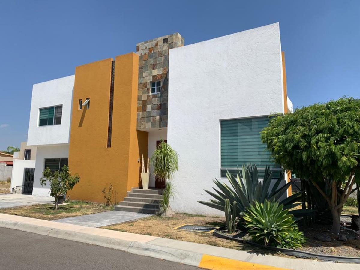 Casa en venta en Puerta Real, Corregidora — foto 1 de 23