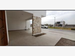 Casa en venta en Las Trojes, Torreón — foto 3 de 40
