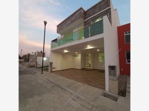 Casa en venta en Pachuquilla, Mineral de la Reforma — foto 3 de 27