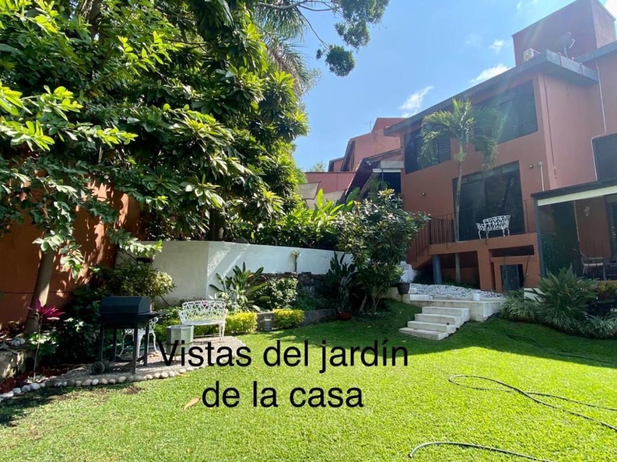 Casa en venta en Palmira Tinguindin, Cuernavaca — foto 1 de 46