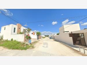 Casa en Nuevo Yucatán, Mérida, Yucatán