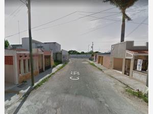 Casa en Juan Pablo II, Mérida, Yucatán