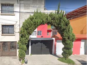 Casa en Ciudad Azteca Sección Oriente, Ecatepec de Morelos, México