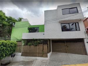 Casa en Las Alamedas, Atizapán de Zaragoza, México