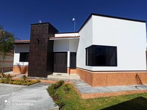 Casa en venta en La Trinidad, Tequisquiapan — foto 3 de 22