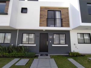 Casa en venta en Zákia, El Marqués, Querétaro Casa en venta en Zákia, El Marqués, Querétaro