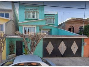Casa en Cerro de la Estrella, Iztapalapa, Ciudad de México