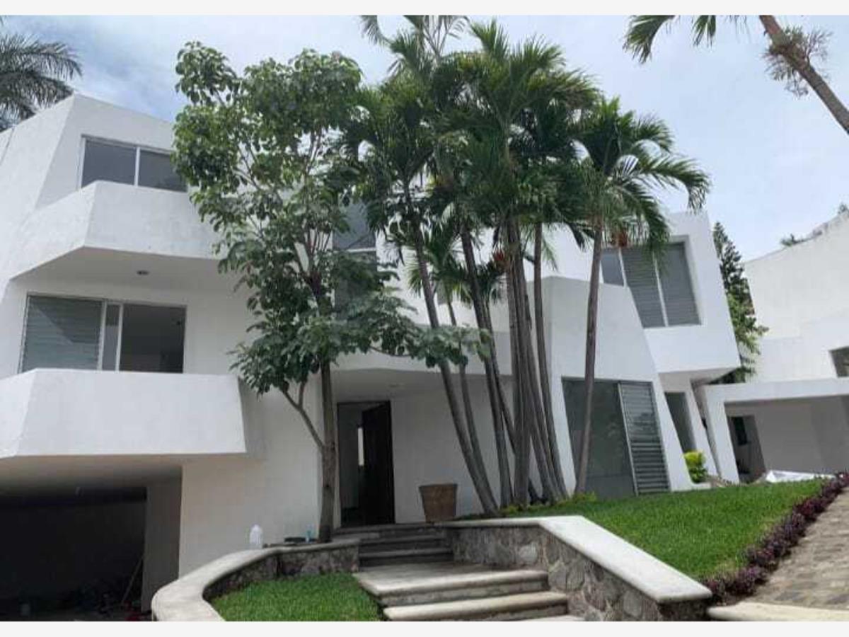 Casa en venta en Las Palmas, Cuernavaca — foto 1 de 9