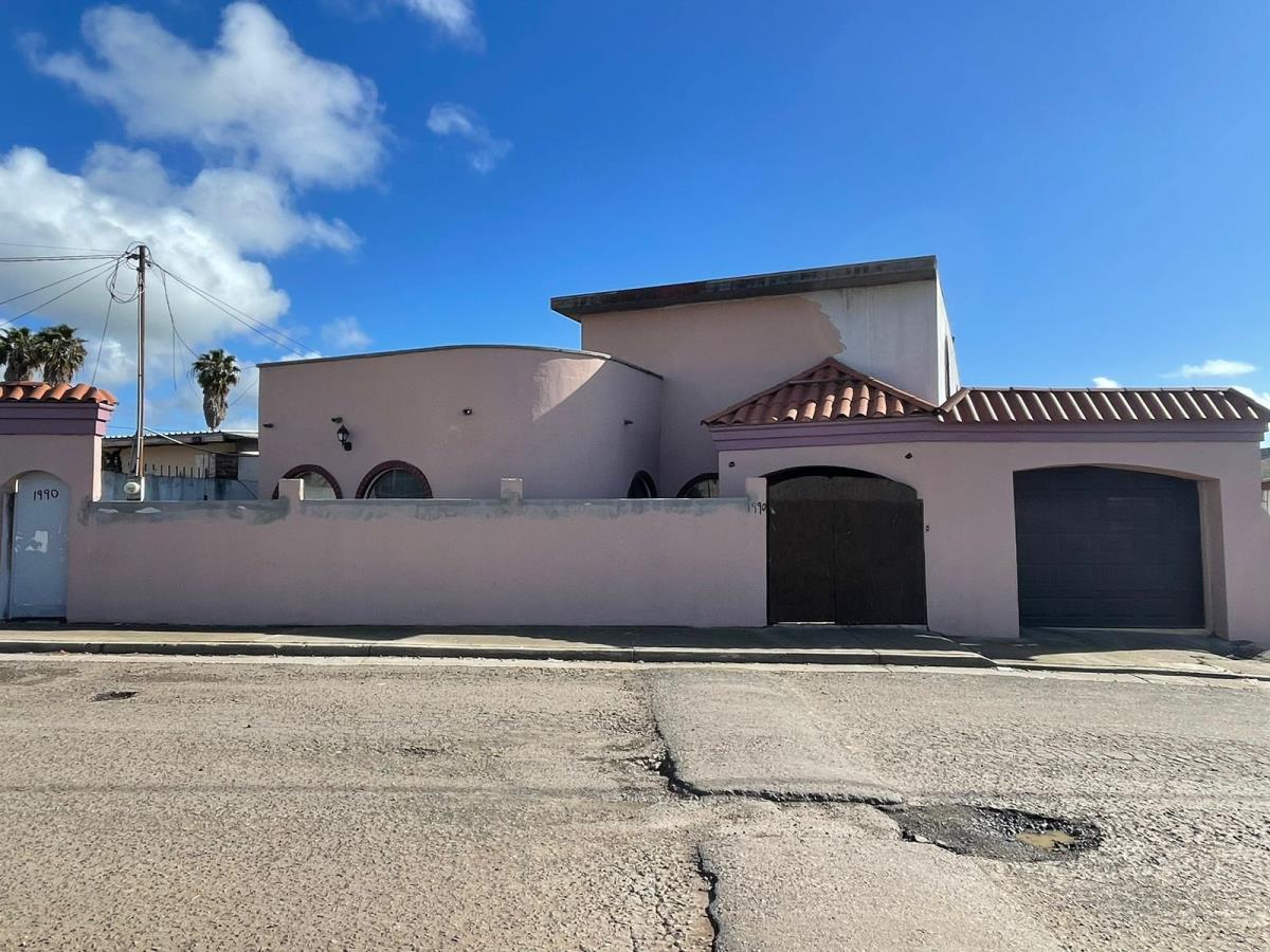 Casa en venta en Ampliación Lucio Blanco, Playas de Rosarito — foto 1 de 10