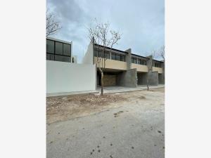 Casa en renta en Temozon Norte, Mérida — foto 2 de 21