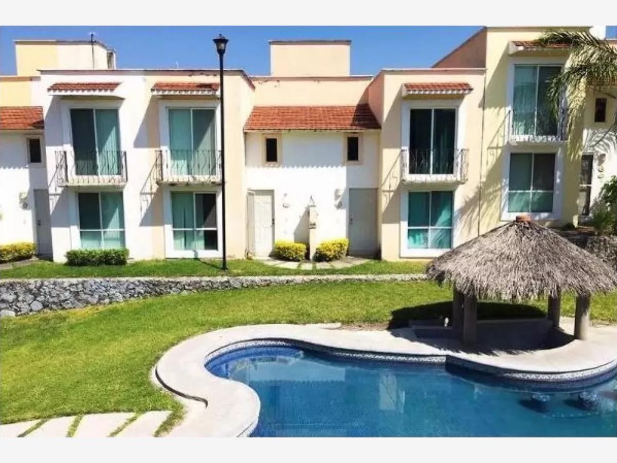 Casa en venta en Villas de Xochitepec, Xochitepec — foto 1 de 24