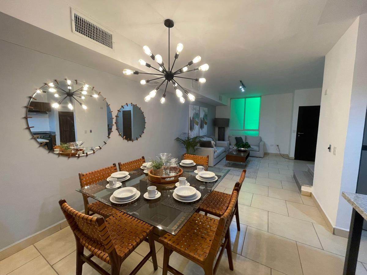 Casa en venta en Los Almendros II, Torreón — foto 1 de 17