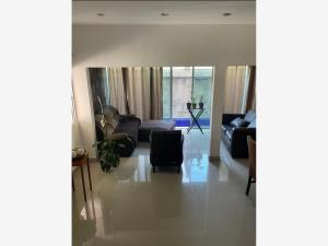 Casa en venta en Los Manantiales Residencial, Alvarado — foto 2 de 8