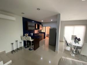 Casa en venta en Lomas de Guadalupe, Culiacán — foto 2 de 24