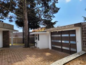 Casa en venta en Huitzilac, Huitzilac — foto 2 de 28
