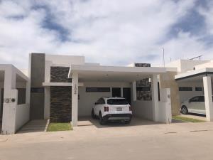 Casa en venta en Quintas del Palmar, Torreón, Coahuila de Zaragoza Casa en venta en Quintas del Palmar, Torreón, Coahuila de Zaragoza