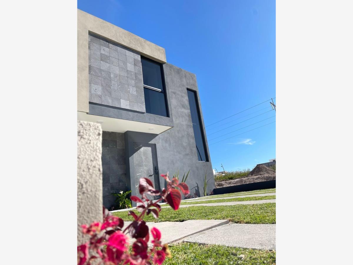 Casa en venta en Cañadas del Arroyo, Corregidora — foto 1 de 14