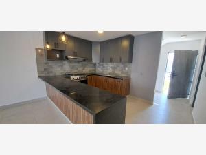 Casa en venta en Cañadas del Arroyo, Corregidora — foto 3 de 14