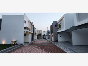 Casa en venta en Las Lomas Residencial, Alvarado — foto 3 de 35
