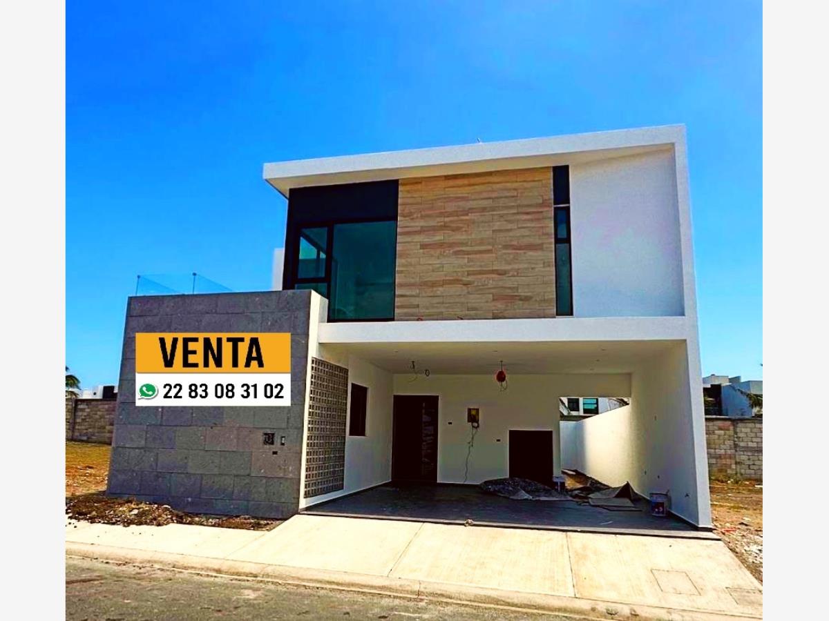 Casa en venta en Lomas de la Rioja, Alvarado — foto 1 de 10