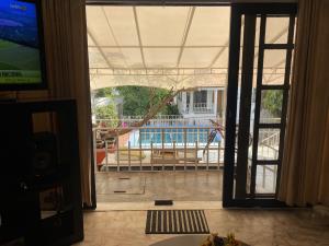 Casa en venta en Lomas de Atzingo, Cuernavaca — foto 3 de 21